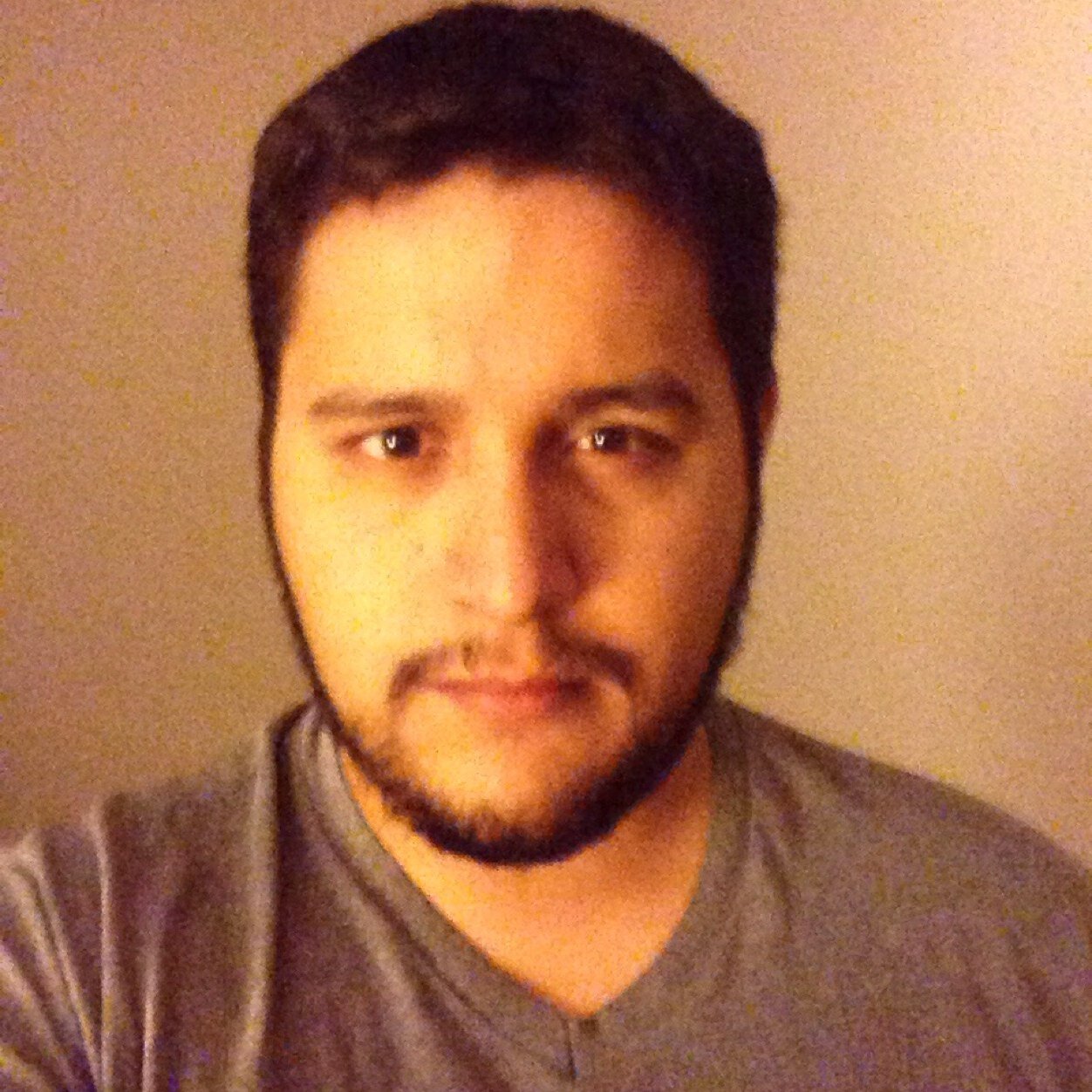 Arquitecto de Sistemas, 30, Libros, Musica, Billar, Bailar, Cine.