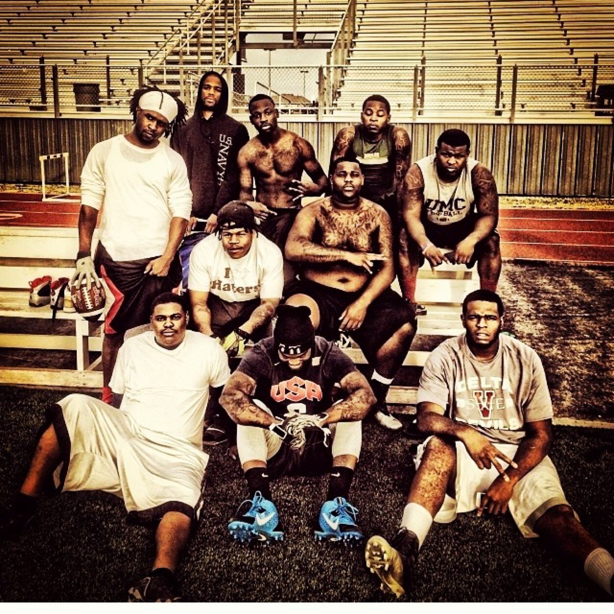 Keep GOD First.I Love @_JayyWest #44 UMC Full-Back.#RIPDRE #RIPJOSH Get$$$ Stay True. ALL my #Real niggas Relate.
