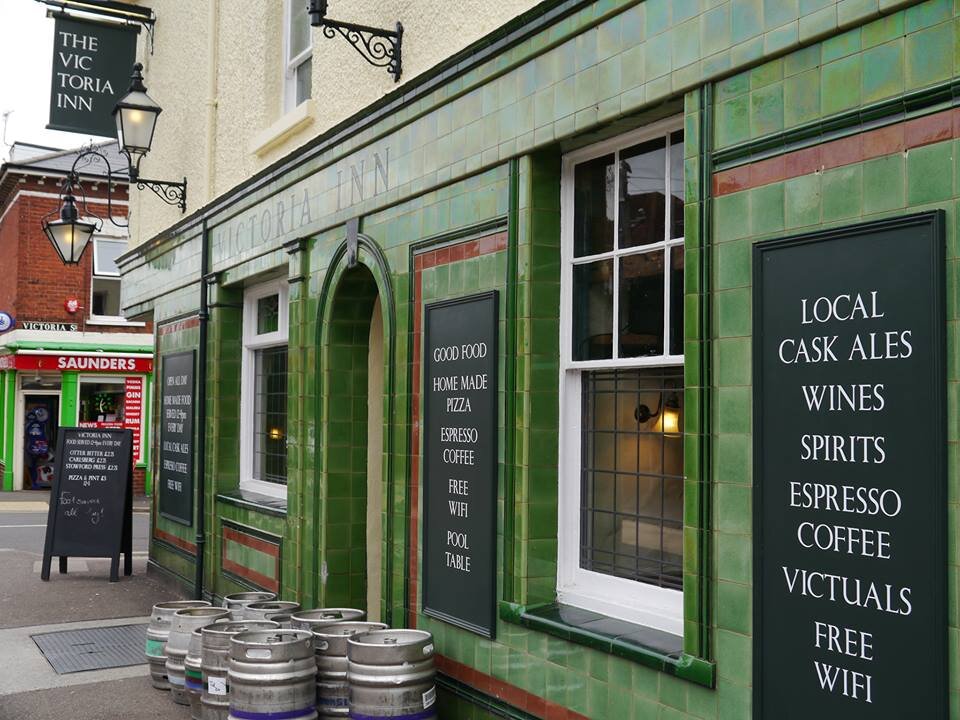 The Vic Pub Quiz! follow us to find out more about the quiz, special events and maybe even a cheeky question or 2 to give you an advantage!
