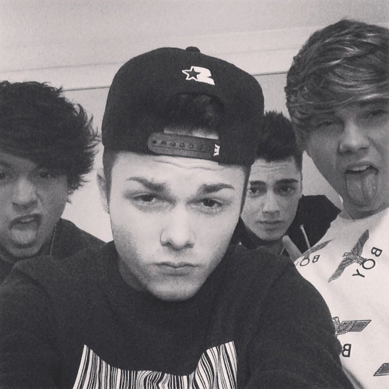 them 4 boys are my world♡