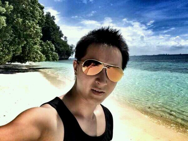 ผมไม่ค่ยว่างตอบเมน แต่ทักดีเอ็มมาคุยกันได้นะครับ