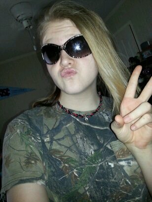 country4life15's profile picture. emo for life..... cutting,all black,bvb,hot ass stuff...