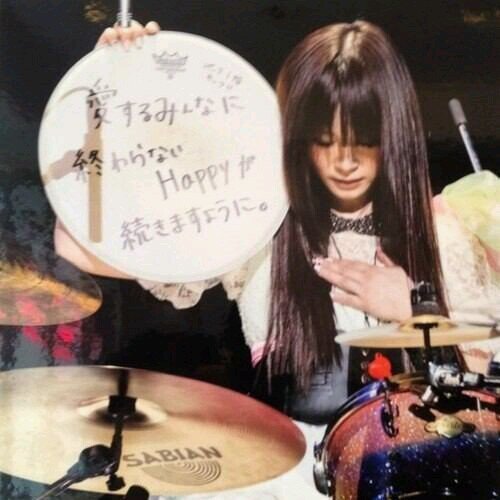 新高2  SCANDAL♪ ギター始めました★ SCA好きの人はfollow me☆
