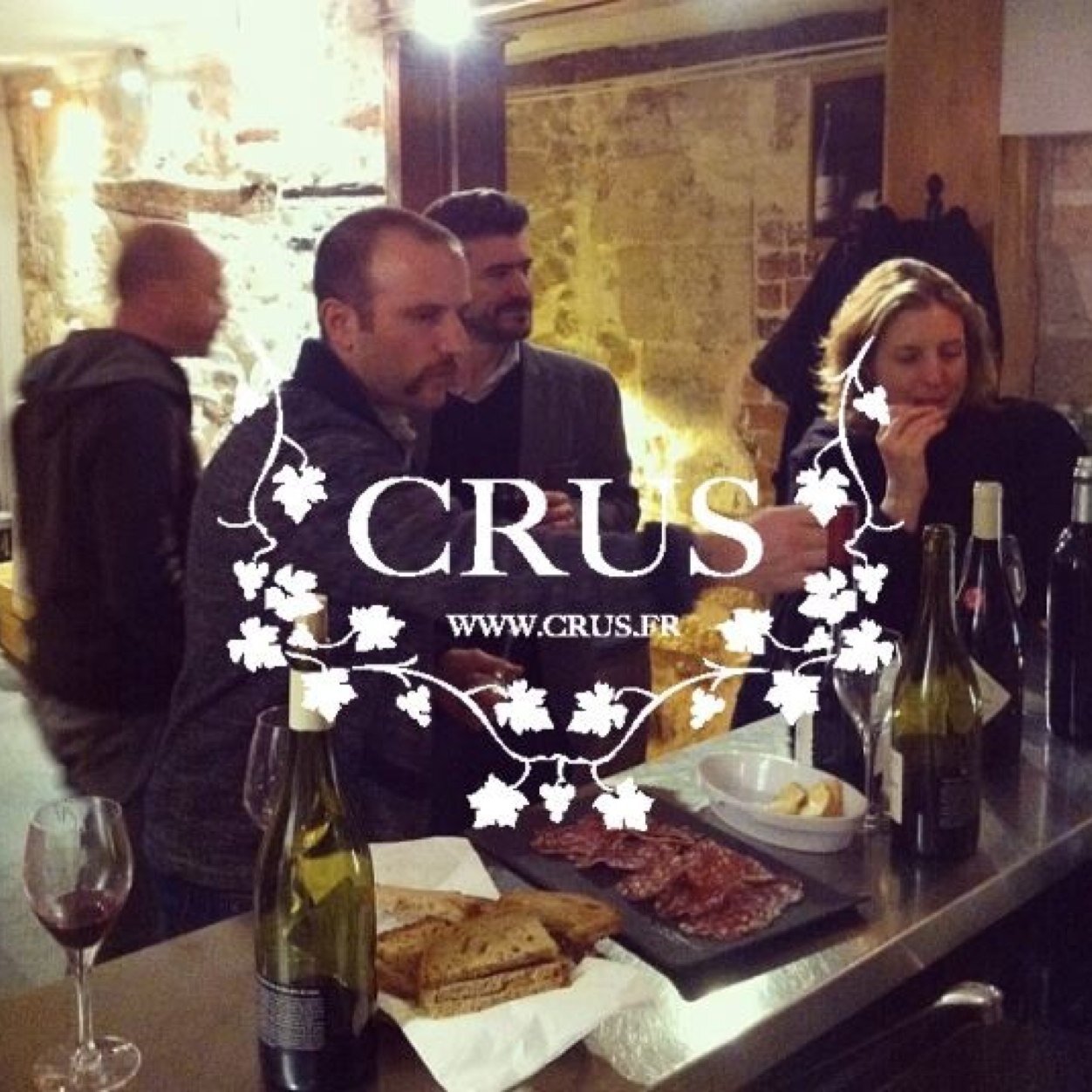 Bar à Vins - Caviste - Grands vins rares - Passionné du terroir #winelover #wineexport