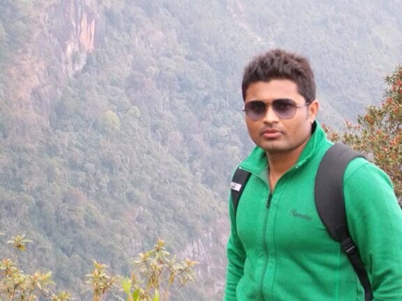 A software engineer by profession..Belives only religion is Humanity.. Hoping to see a transformed INDIA...