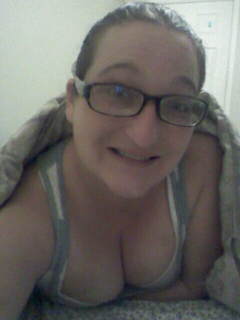 AngelaMarshment's profile picture. 