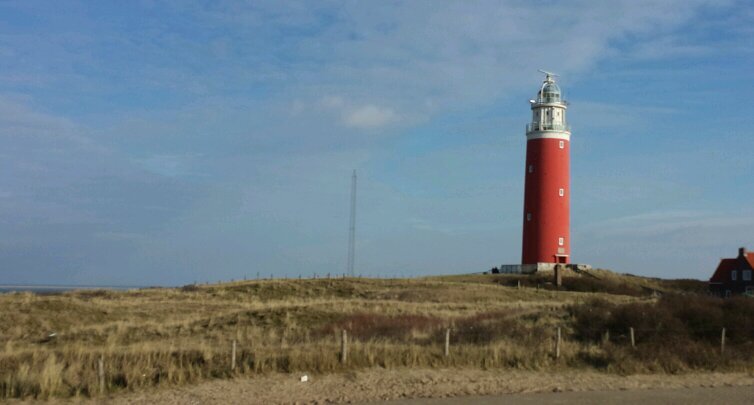Het Toren restaurant is een gezellig familie restaurant bij de Vuurtoren van Texel. U kunt bij ons lekker uit eten en genieten van een prachtig uitzicht!