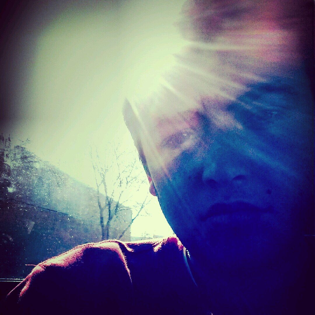 Follow my real account @TrentDreyfuss