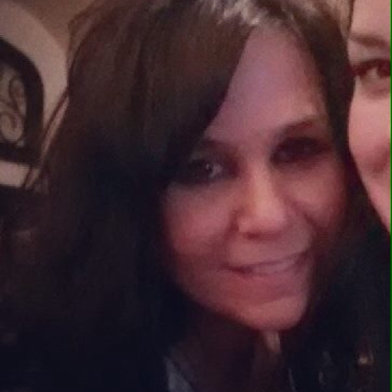 Mom of Kamryn. Lover of Steve. General Manager - Red Carpet Moving Company. Berkshire Hathaway Home Services preferred Vendor.