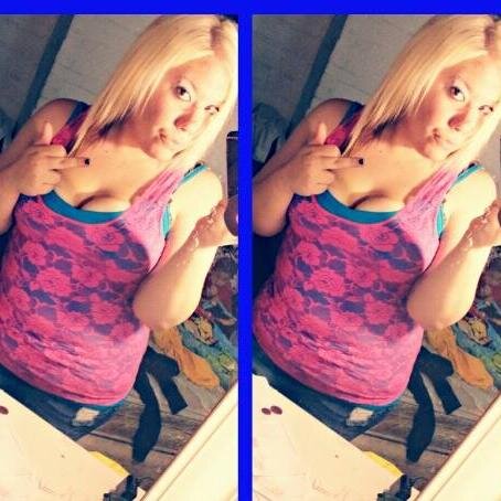 the type of chick that'll make your bitch step her game up  straight money   motivated  oh yea & fuck your feelings ✌