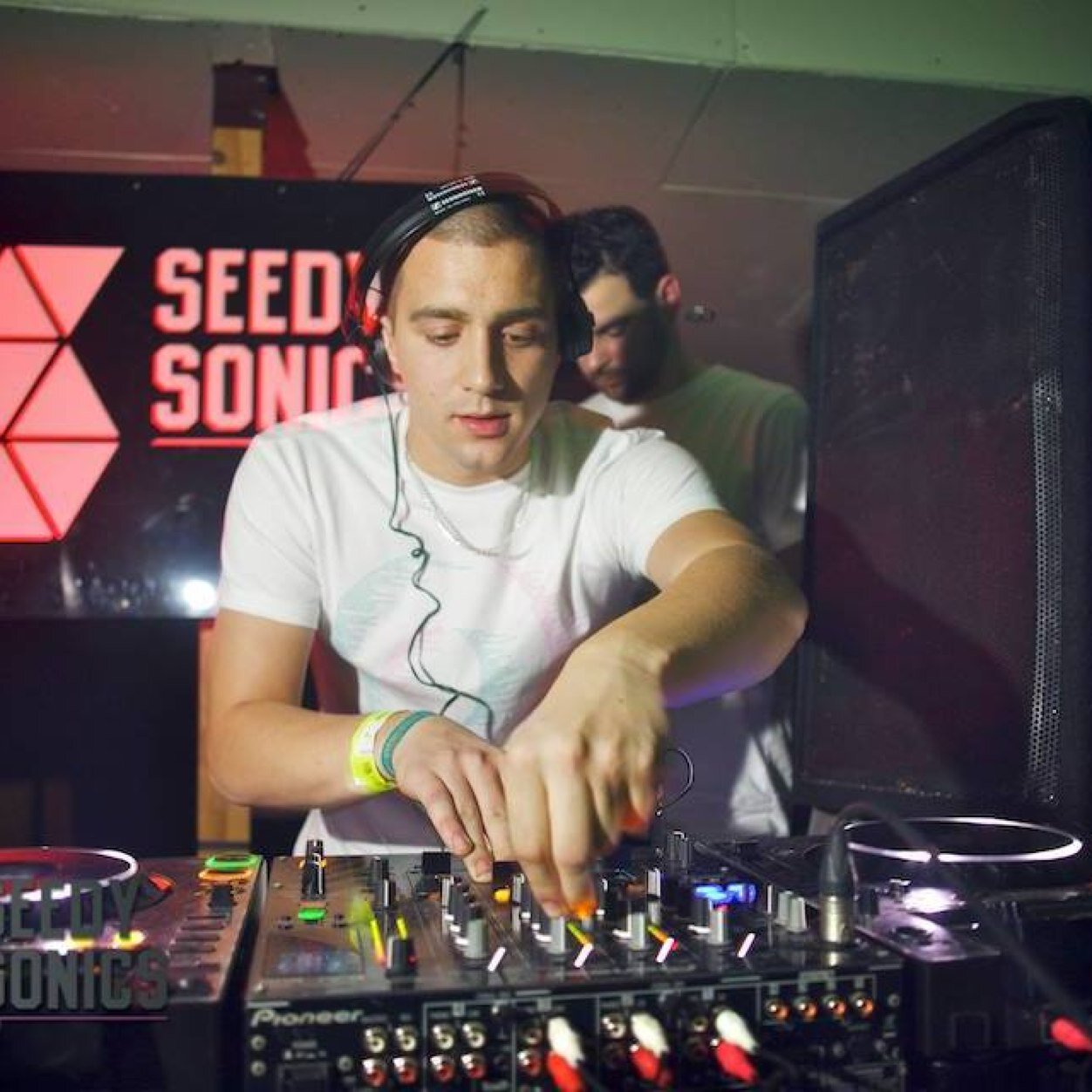 Engage_Audio's profile picture. Engage Audio is an independent D&B label which focuses on the deeper, darker side of Drum and Bass. Created and run by Four Points