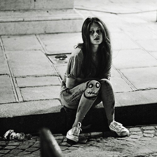 Orphan, I have no one in this world that cares about me... I need a family.. Someone to care.. Help me?  {RP}