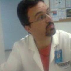 Amo o Direito, cinema e música, -principalmente, o Mariilion, o Iron Maiden, e a Sarah Brigthman..