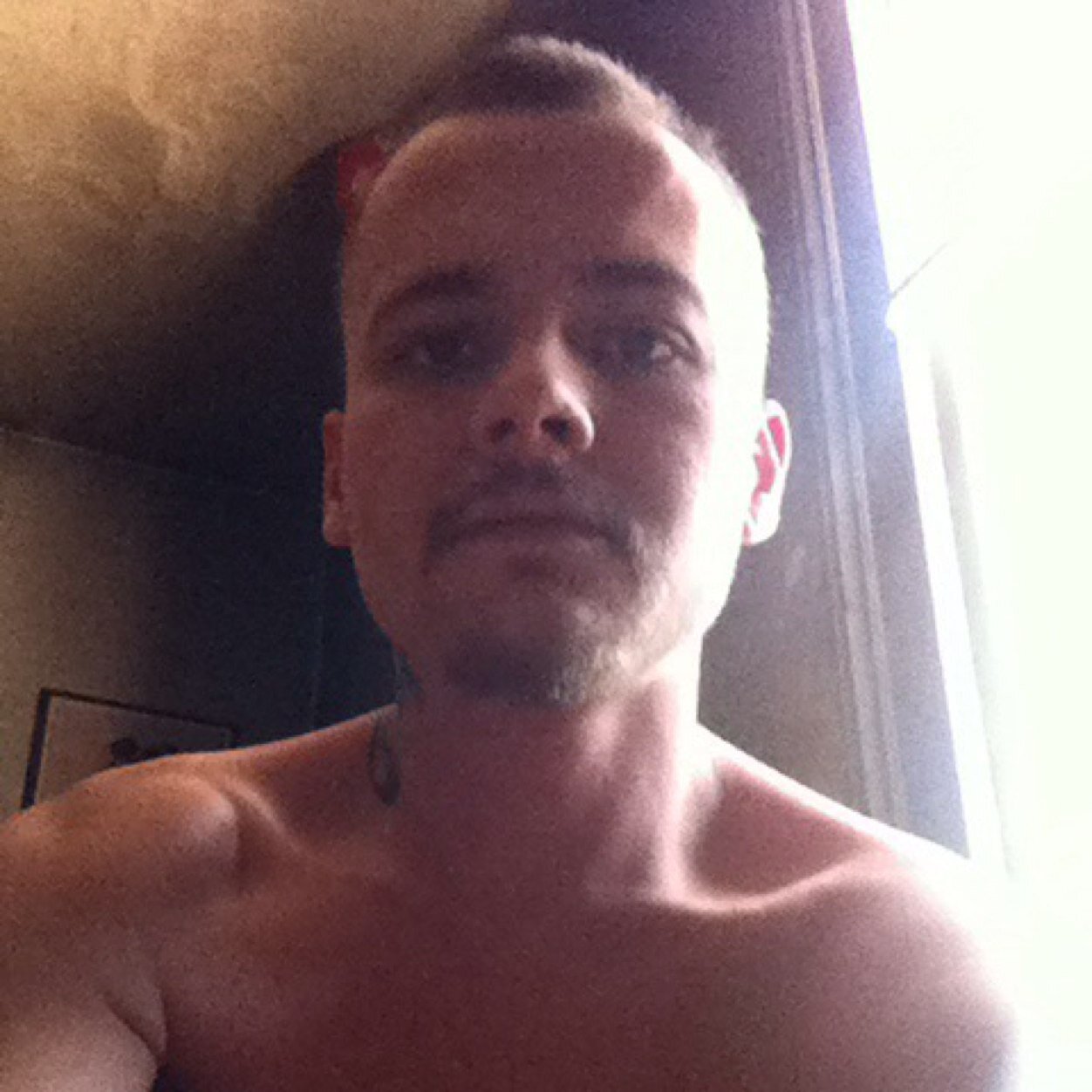 Kik me joshuagladin text 4342036330