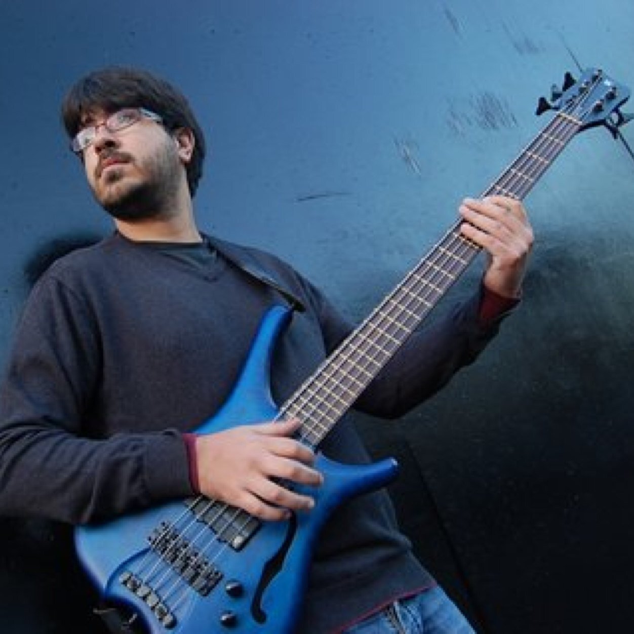 tiagocoimbra2's profile picture. Official Twitter account of musician Tiago Coimbra.