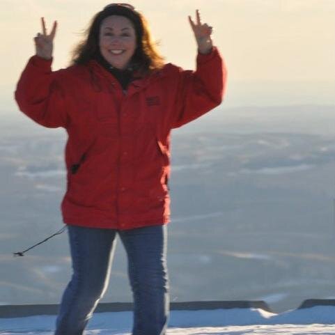 Wife, mom, writer, editor, fundraiser, lifelong learner, Eastern Wash. University alumna (BA journalism) & employee, & patriotic American