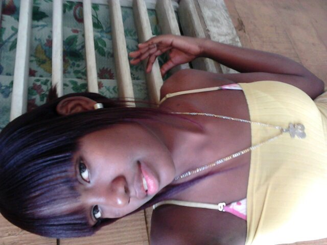 Doy gracias alos que hablan a mi esparda es señal de que estoy por de lante la negra bella claudia♥
