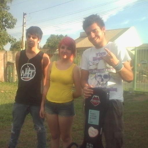 Eu amo meus amigos.