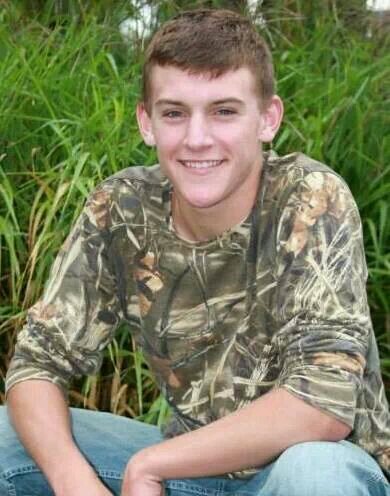 Austin Nebls Official Twitter page to pick up a stunning young lady. Text 9205731875
