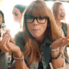 free follow from @vinyIswift :)