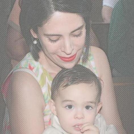 Mujer, Mamá, Hija, Amiga, Esposa, Hermana, Profesional.. Me gusta armar rompecabezas.. Tengo la dicha de tener al hijo mas bello del mundo mi Plutarquito