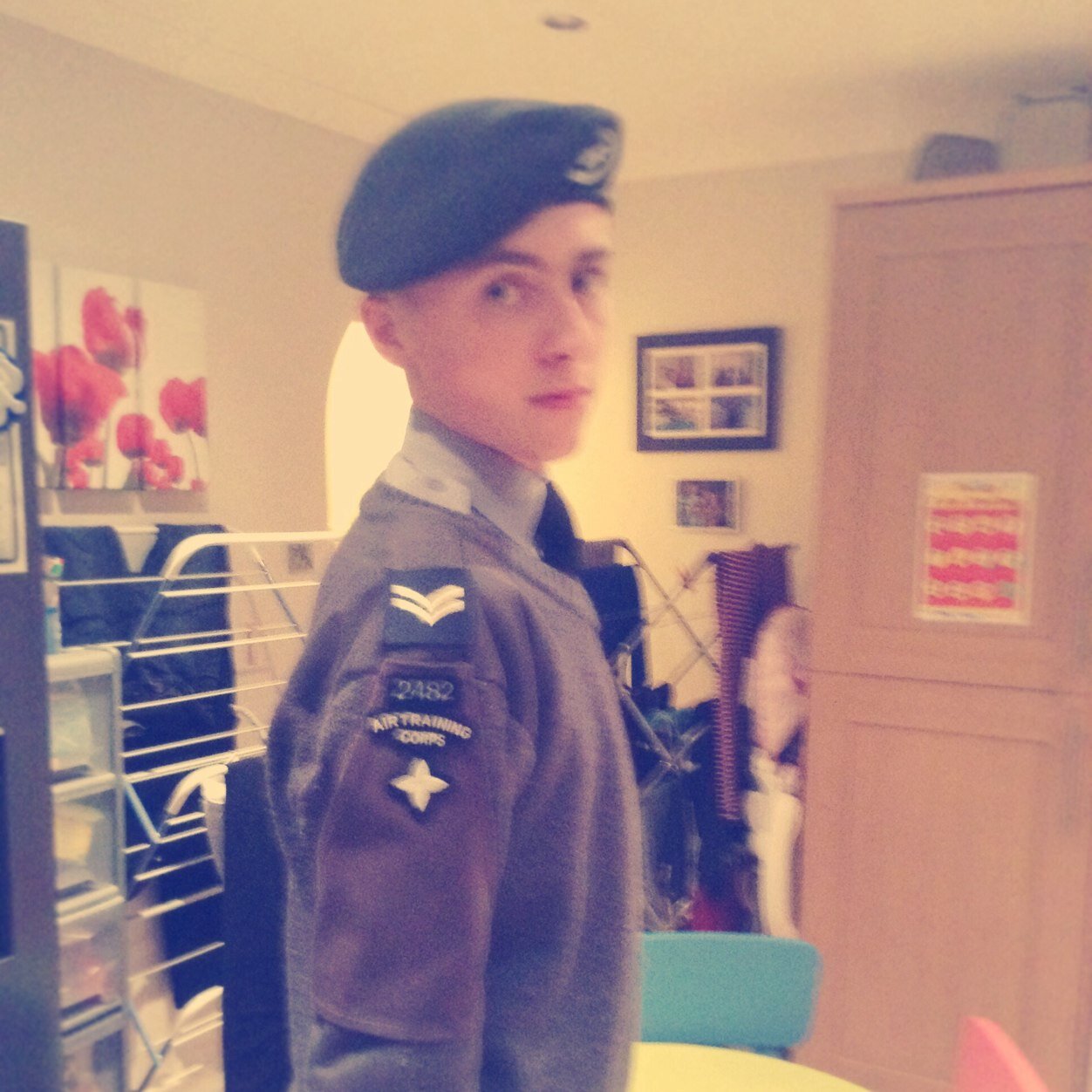 Biker! 
Aerospace Engineer. Apprentice at Cardington Hangers!