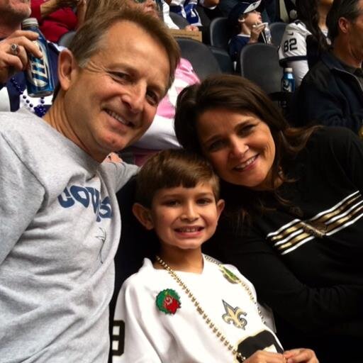 zenici3's profile picture. Stew Into beaches, old homes, New Orleans food, pups & those two boys