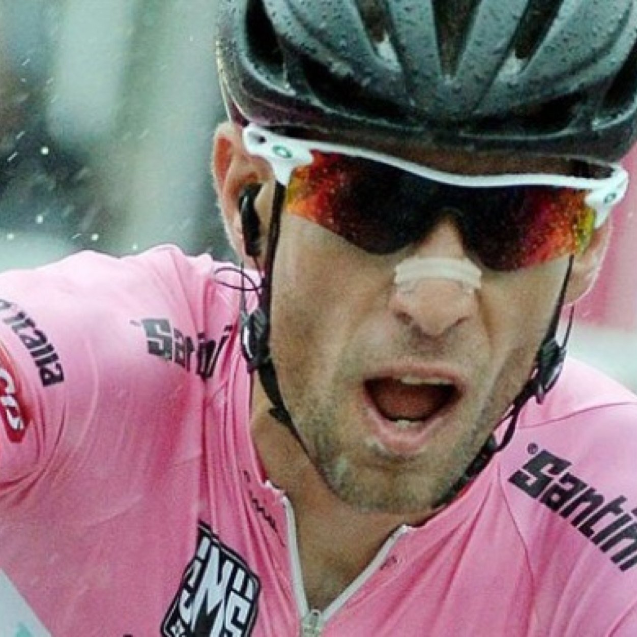 v_nibali's profile picture. 