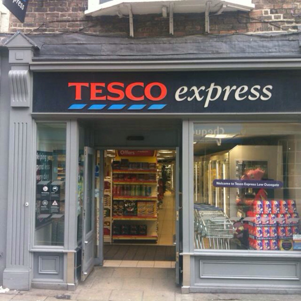 6130Low's profile picture. In the capital of Yorkshire. Why not drop in while taking in the sights of our wonderful city.