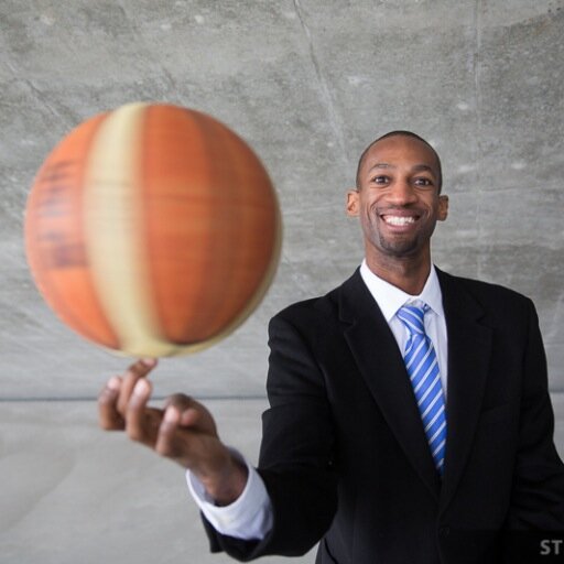 Consulting & Fractional C-Suite for Sports, Media & Entertainment | Investments, M&A, Strategy & Finance | @Yale @USCMarshall @LoyolaLawSchool Alum