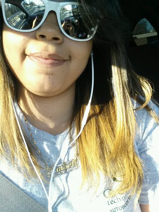 :D XD GOod Person/ Pretty// Black and Yellow// Contable// if U don't care, i Careless ;) :)