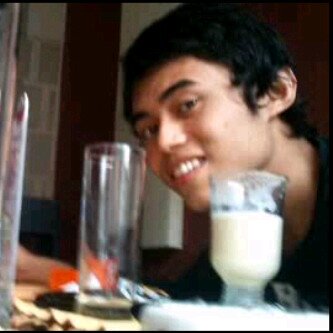FB : tajud faqot .  path : muhammad tajuddin A.F . IG : tajud faqot . Foursquare : tajud A.Z .  http://t.co/EfX5FBnpOk