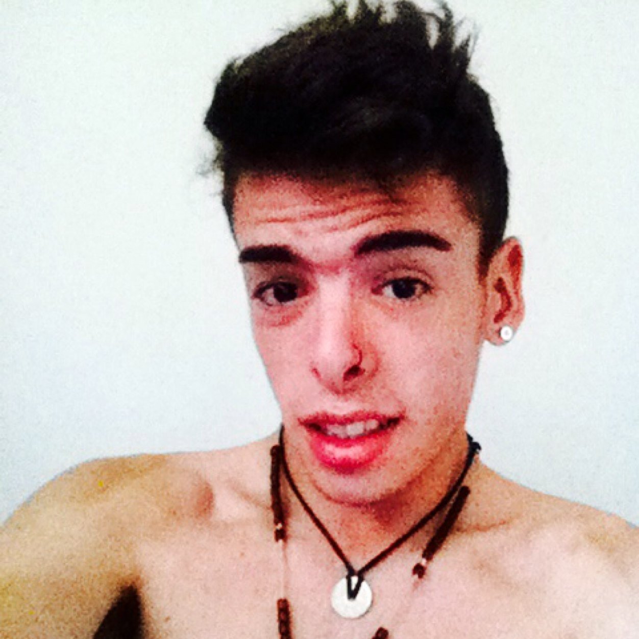 Organizador da @thechoice_ . Love? No. I prefer vokda ♥ Face: Luiz Fernando de Luca .