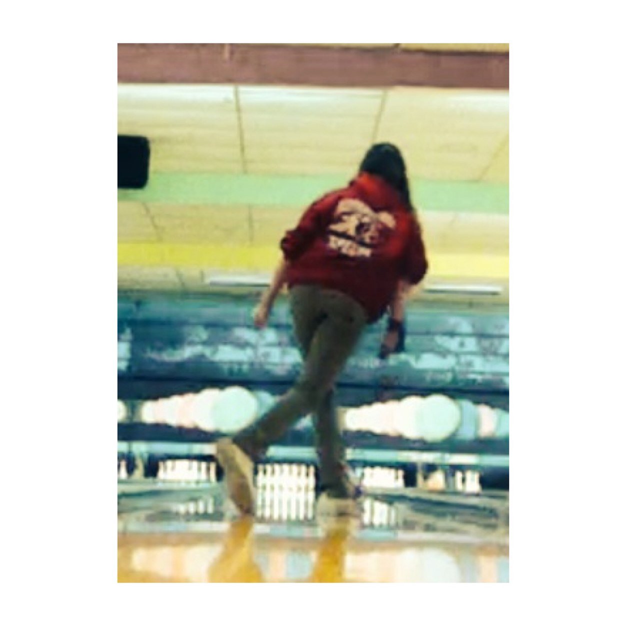 #Bowler!! Jason Belmonte's biggest fan.. (Obsessed) I may not two hand.. So uh first year bowling!! Avg. of 180.. Follow me!