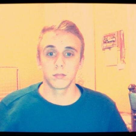 m4ni3k1597's profile picture. Zwyczajny chłopak, który lubi zabawe. Zapraszam do wspólnych rozmów ;p. Jeżeli ci się nudz popytaj lub polajkuj http://t.co/fSnSyKTHBz 3