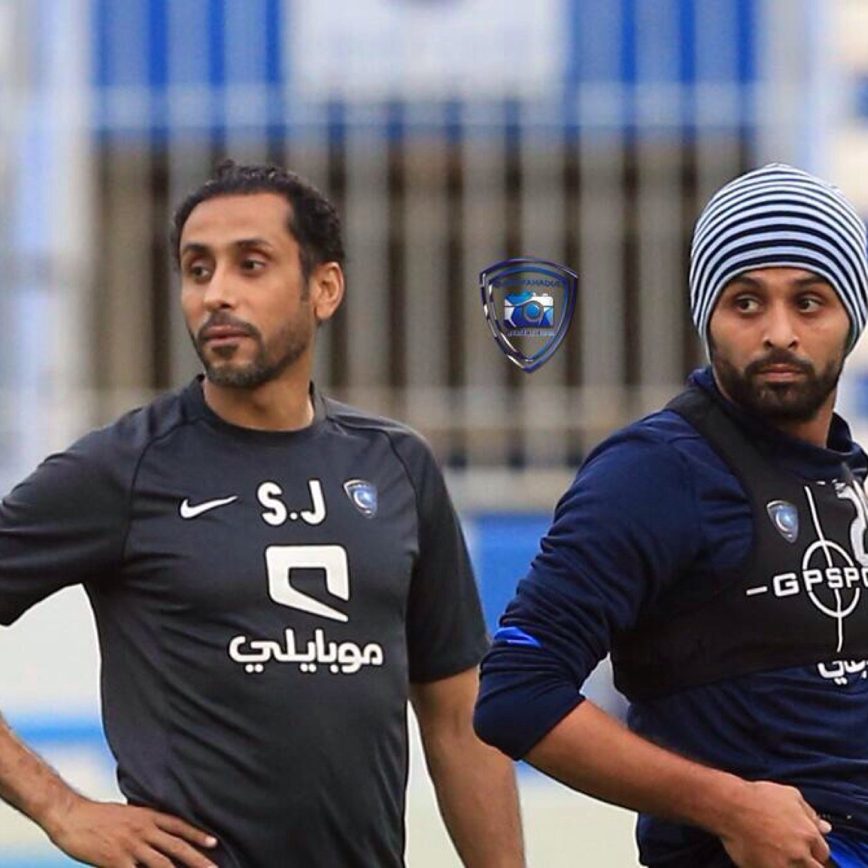 فولو مي ، فولو بآآكك سريييع ...