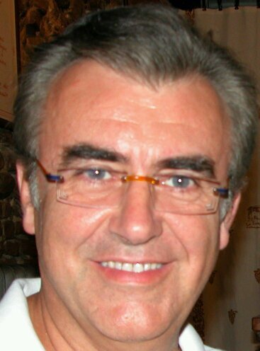 Non c'è esercizio migliore per il cuore che stendere la mano e aiutare gli altri ad alzarsi (Cit)