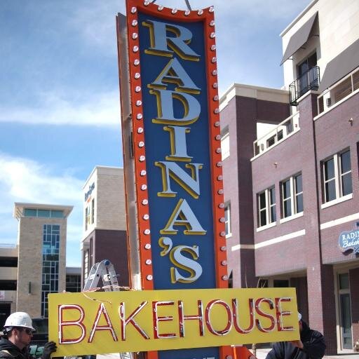 RadsBakehouse's profile picture. 