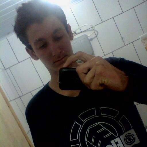 https://t.co/sbm5LyR1jT                                           Sorria, isso basta! :)