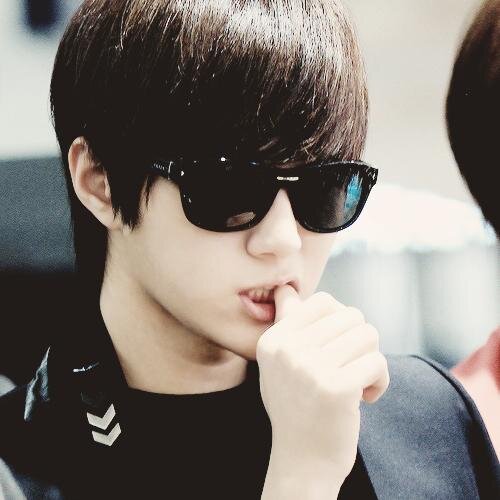 {rpind}           Kim MyungSoo 김명수｡  March 13, 1992. ㅤㅤㅤㅤㅤㅤㅤㅤㅤㅤㅤㅤㅤㅤㅤㅤㅤ ㅤ             Vocalist and visual of the boy group Infinite｡