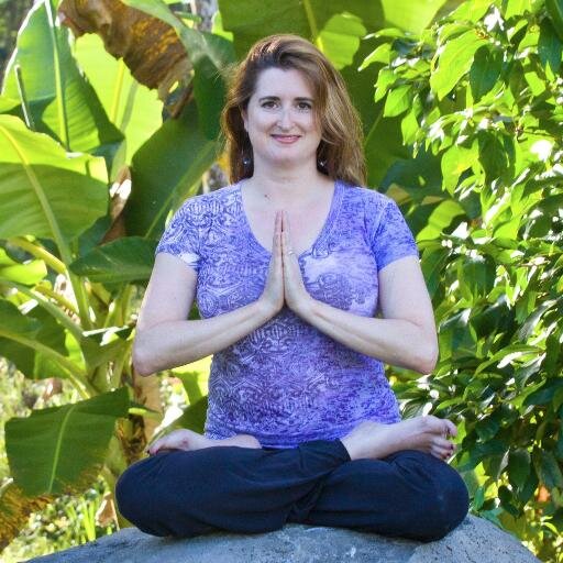 inspiring smart soulful women to gain greater clarity, confidence and connection with their beauty, strength, and value.  Author. Coach. Yogi. Runner.