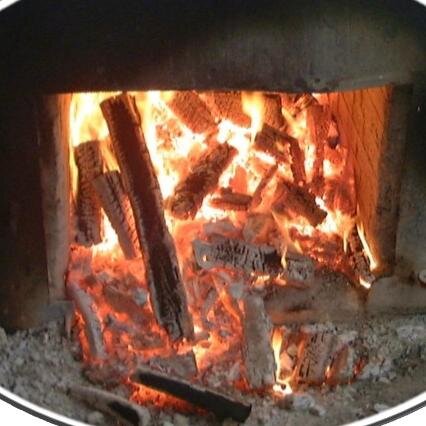Honoring and promoting the tradition and art of wood-cooked barbecue.