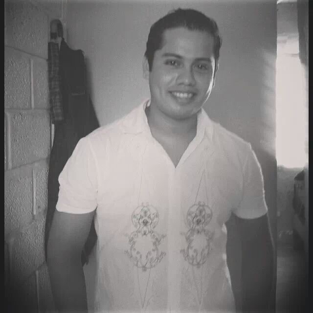 Naci en poza rica ver. Soy americanista de corazon marido de una mujer hermosa padre de dos hermosos criaturas k mas le puedo pedir ala vida