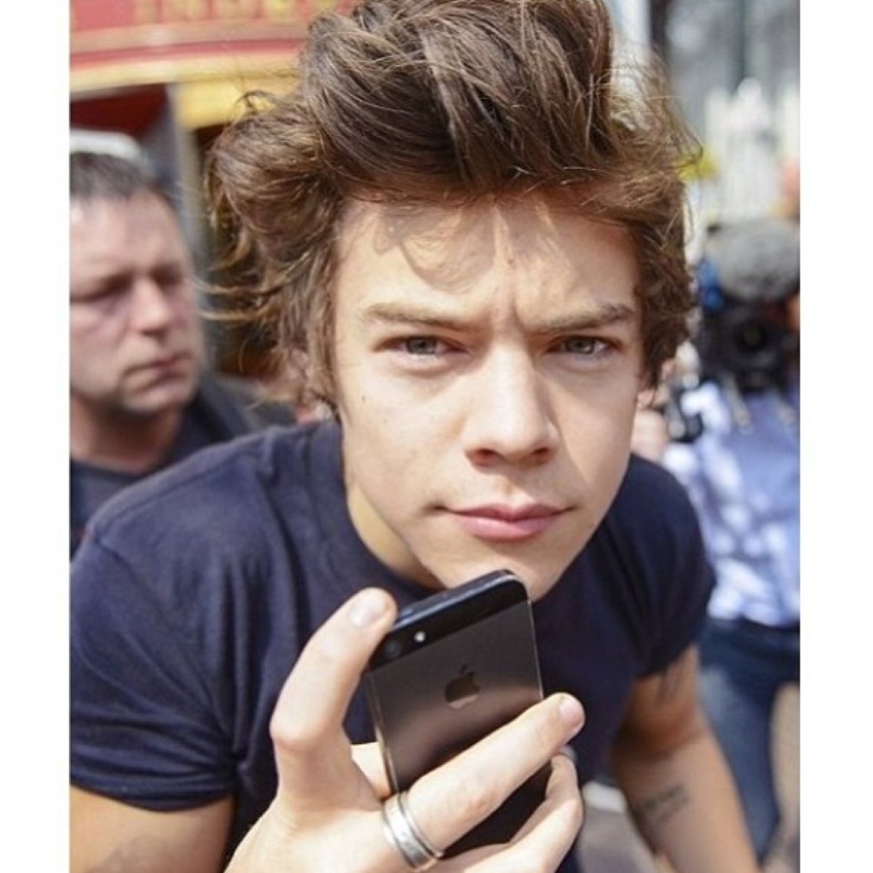 Lou