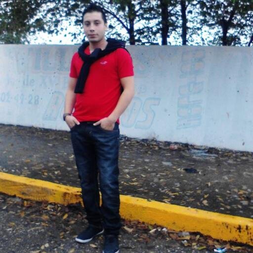 aburrido :/
