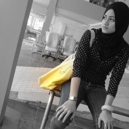 Mahasiswa Sastra Indonesia | UGM 11' | menulislah maka dunia akan melihat dan mengingatmu
