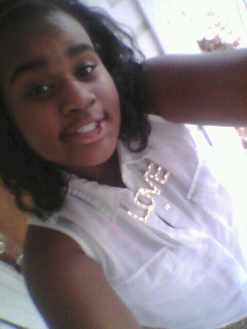 love no thotties,stay turntup to tha max,GHETTO,add,me on facebook @t kalise deshay follow ME i follow back love real nation gang (sparrow)