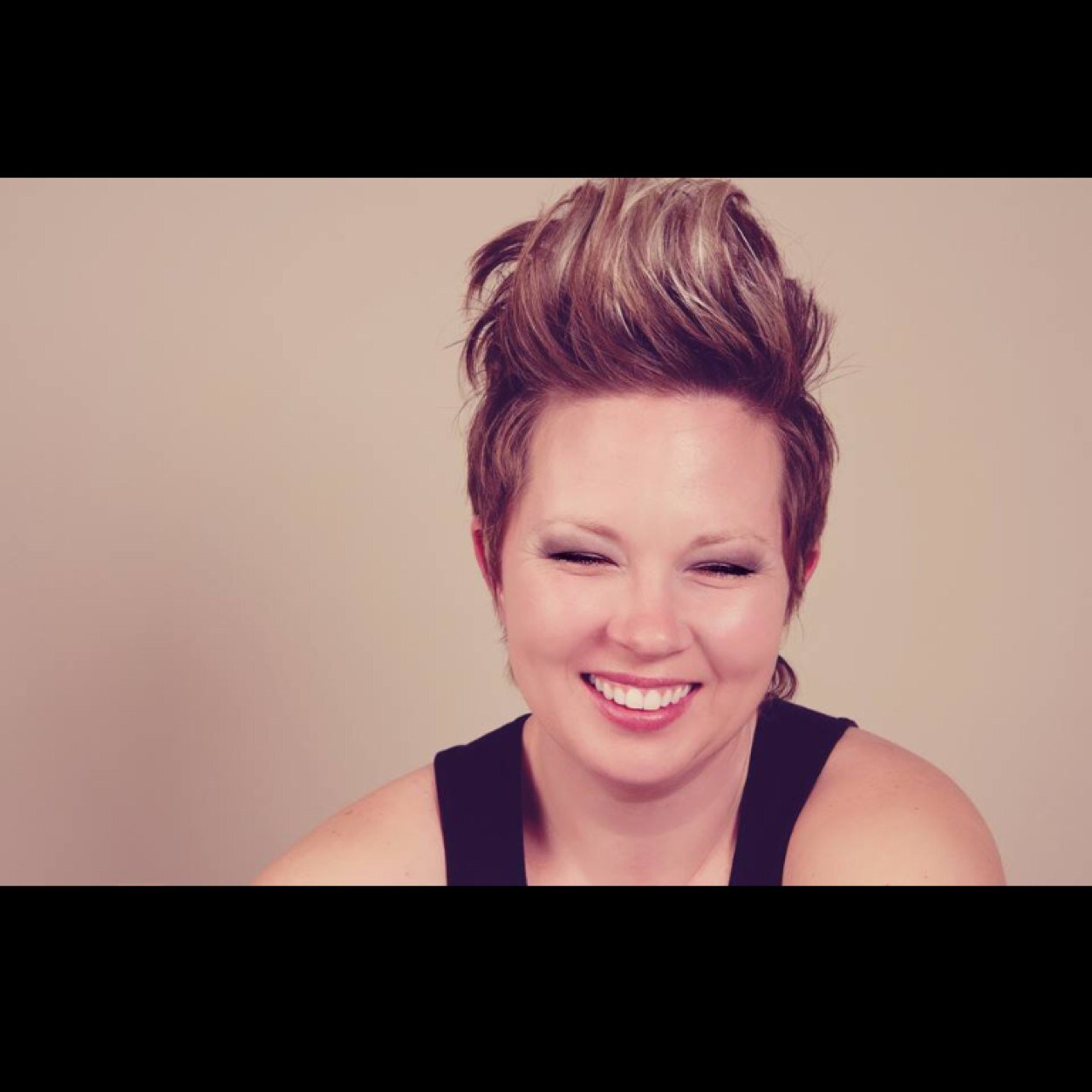 Mom.Wife.Hairstylist.Photographer