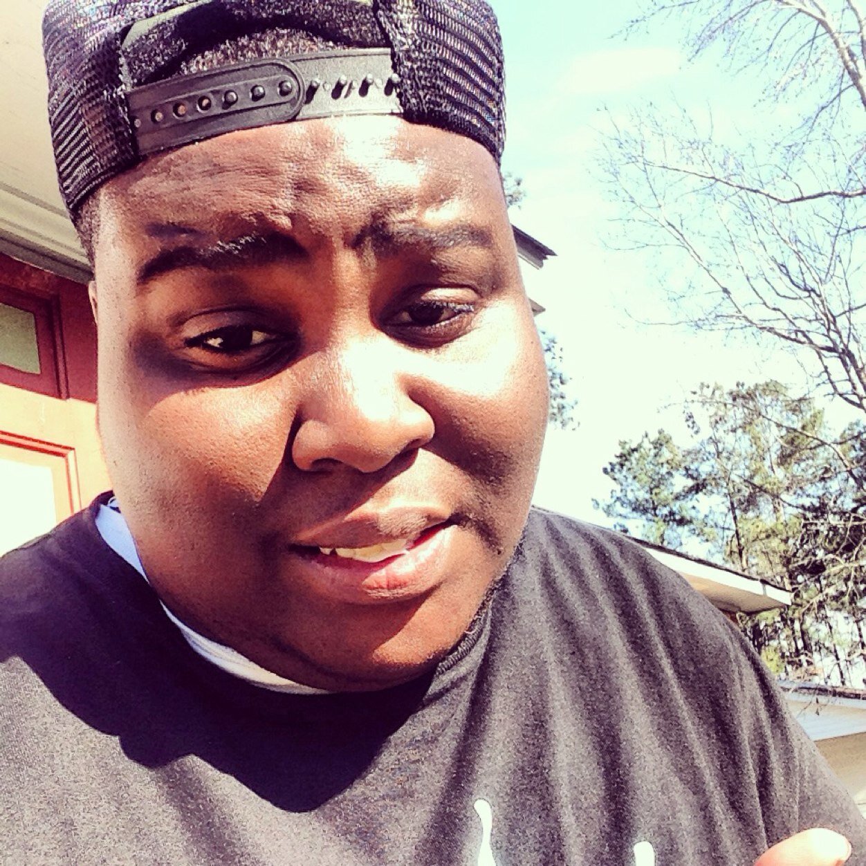 Yooo Its Mhe Brian Yah Boy Rise And Grind All The Time FWM Jus A Young 18 Yr Niqqa Livin Young, Wild, And Free Follow Mhe