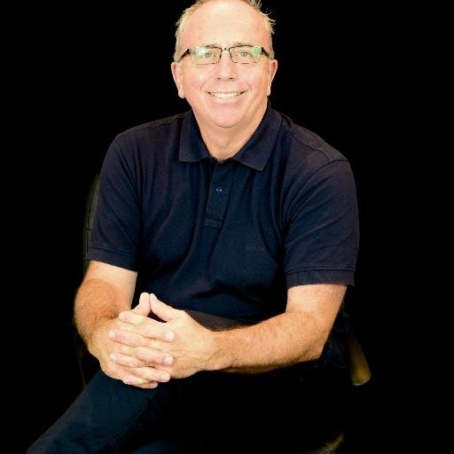 Journalist, broadcaster and presenter in on line travel TV for Global Travel Media ++ ... join me when I remember to tweet [!] on my journeys around the world!